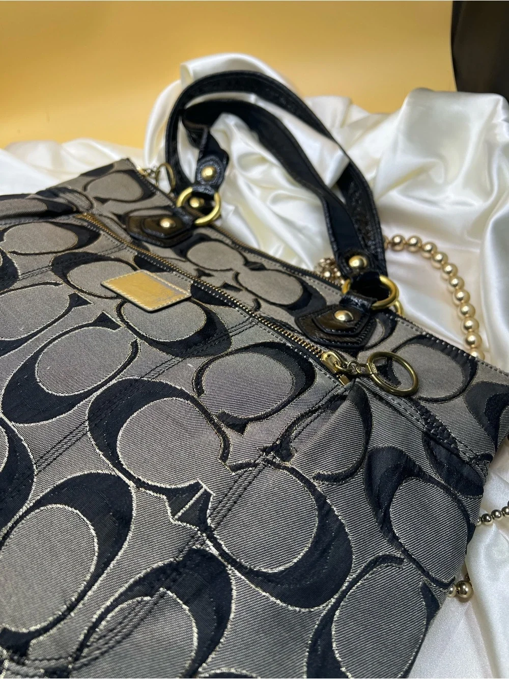 COACH POPPY Black Signature Glam Tote.